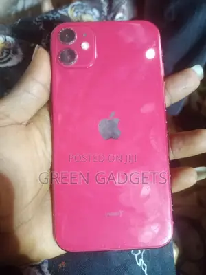 Apple iPhone 11 64 GB Red