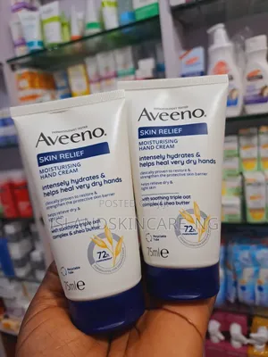 Aveeno Skin Relief Hand Cream 75ml
