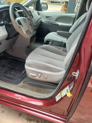 Toyota Sienna 2014