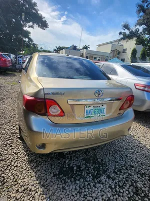 Toyota Corolla 2008 Gold