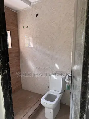 2bdrm Block of Flats in Wuse Zone for rent