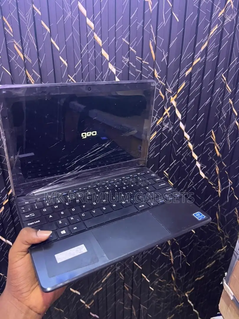 Laptop Geo 4GB SSD 640GB