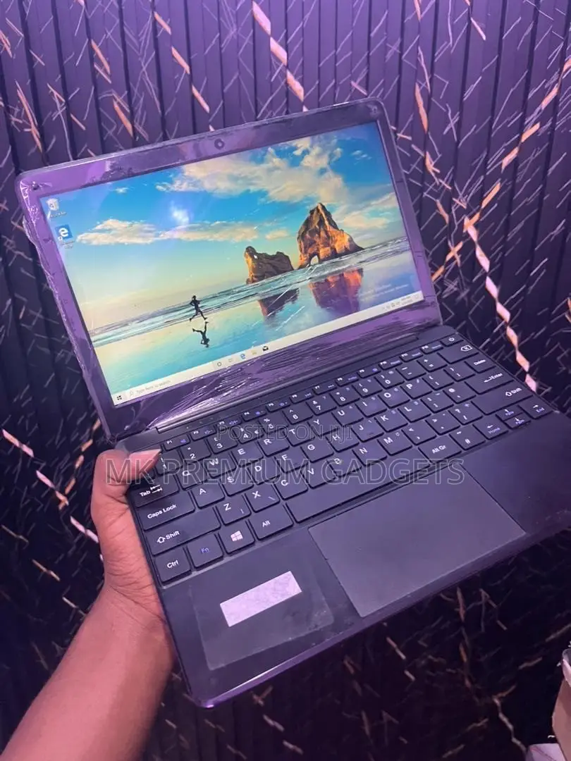 Laptop Geo 4GB SSD 640GB