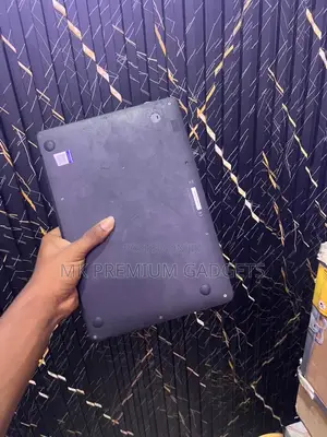 Laptop Geo 4GB SSD 640GB