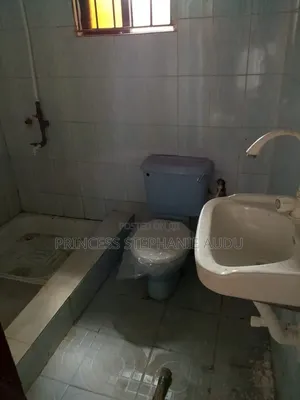 1bdrm Bungalow in Omologede Estate, Meiran for rent