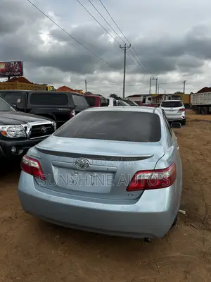Toyota Camry 2009 Blue