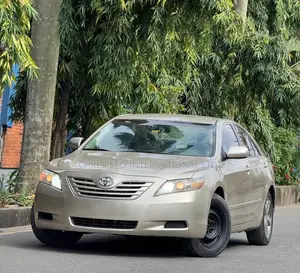 Toyota Camry 2.4 2008 Gold