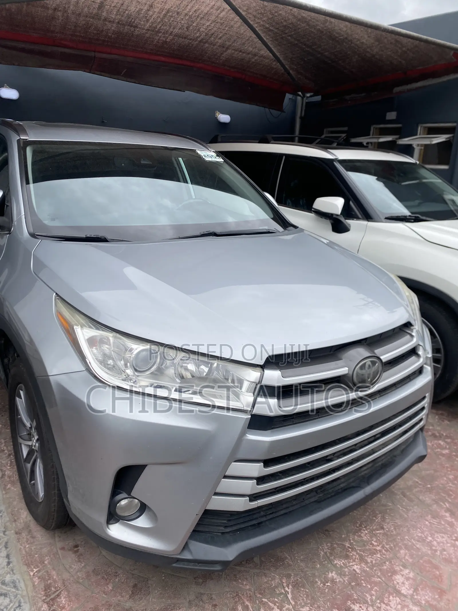 Toyota Highlander XLE 2019 Silver