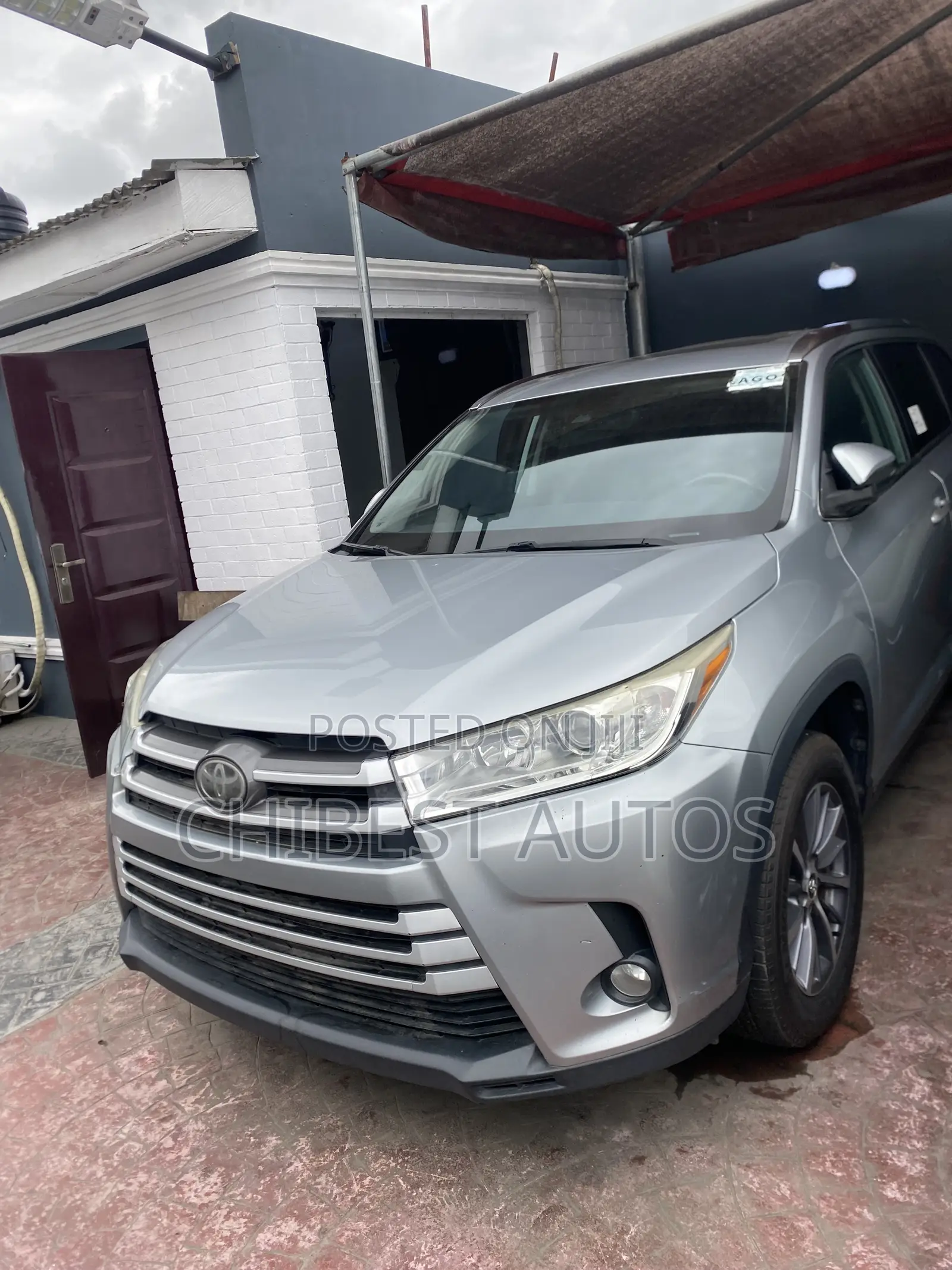 Toyota Highlander XLE 2019 Silver