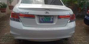 Honda Accord 2012 White