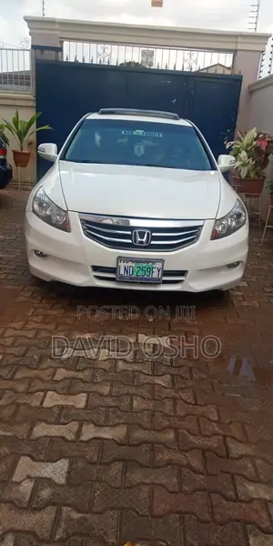 Honda Accord 2012 White