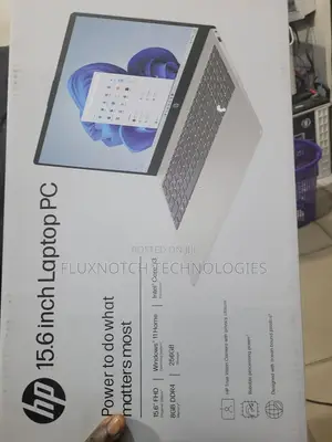 New Laptop HP 15 8GB Intel Core i3 SSD 256GB