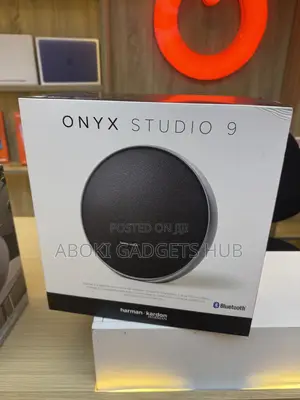 Onyx Studio 9