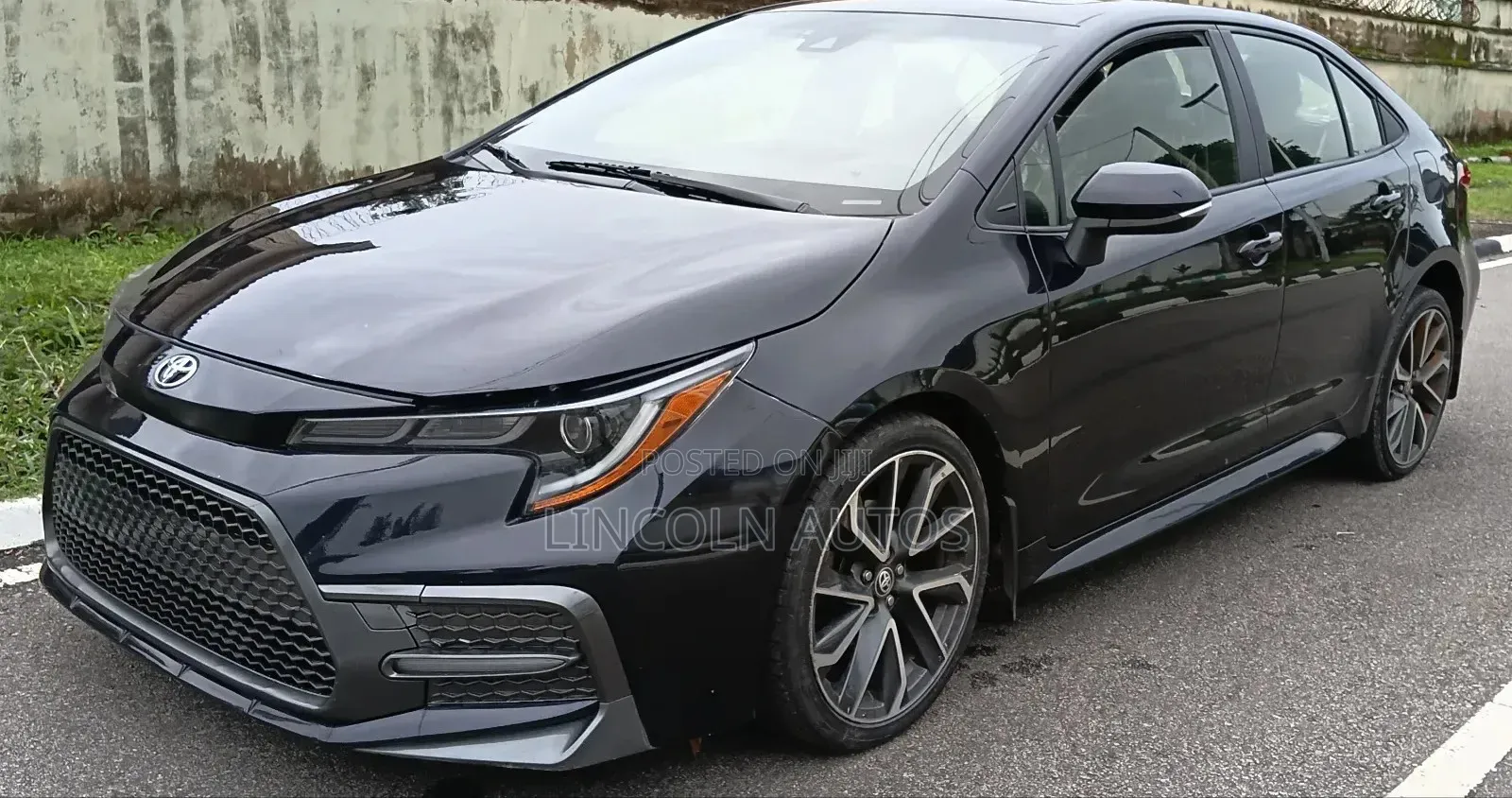 Toyota Corolla XSE 2020 Black