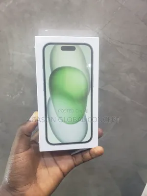 New Apple iPhone 15 256 GB Green