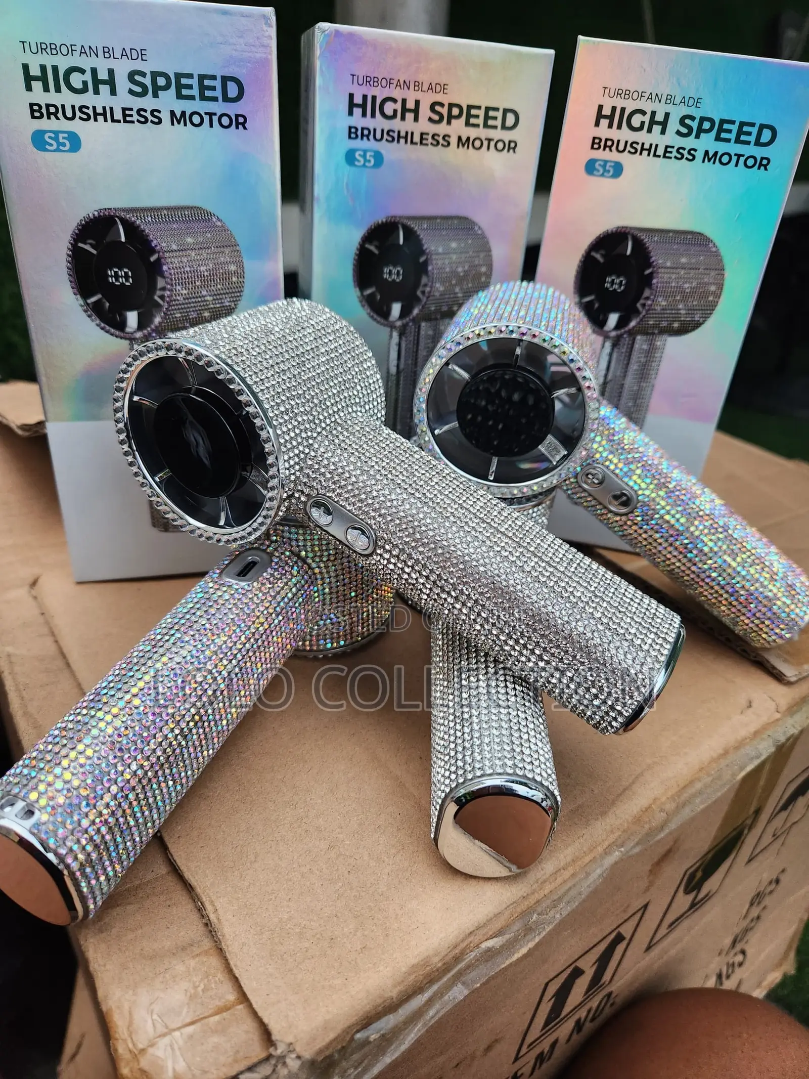 S5 Diamond-Studded Handheld Turbo Fan