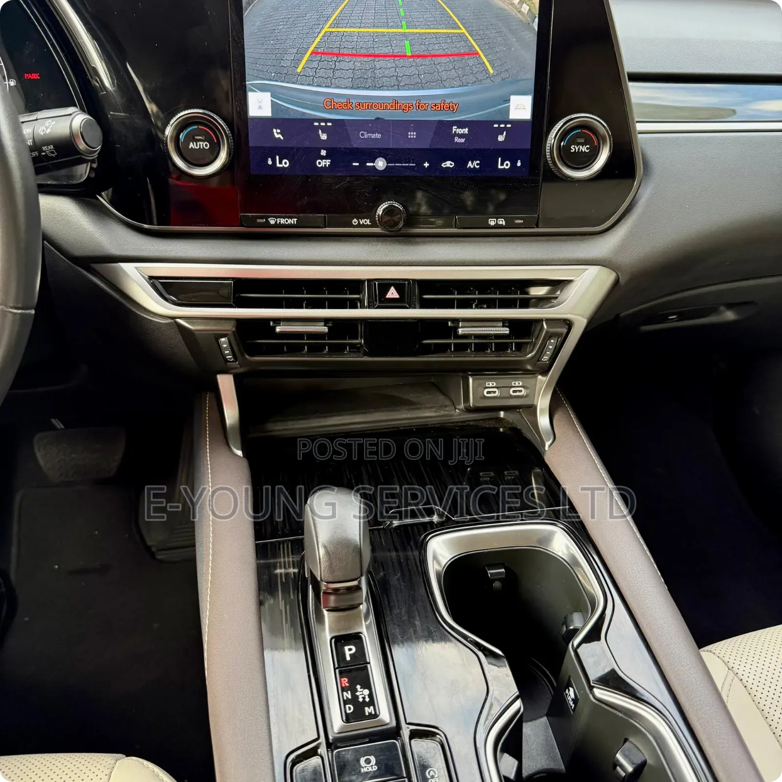 Lexus RX 2023 Silver