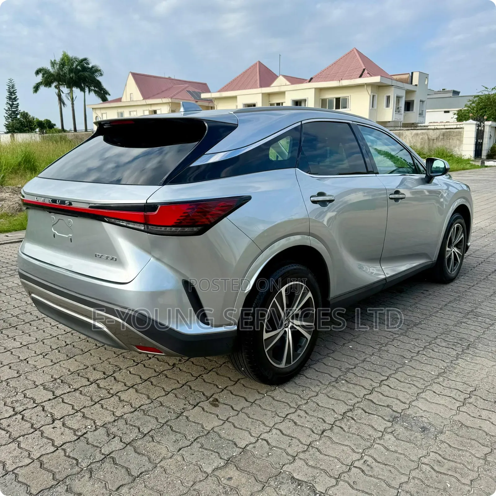 Lexus RX 2023 Silver