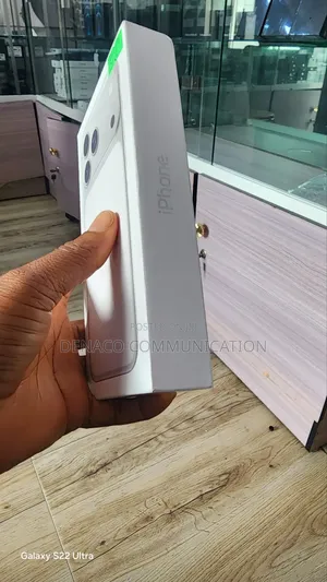 New Apple iPhone 17 Pro Max 256 GB White
