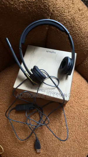 Logitech H570e