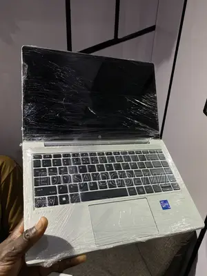 Laptop HP ProBook 640 G8 8GB Intel Core i7 SSD 256GB