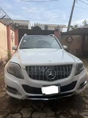 Mercedes-Benz GLK-Class 350 4MATIC 2012 White