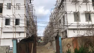 4bdrm Duplex in Estate, Oke-Ira / Ogba for sale