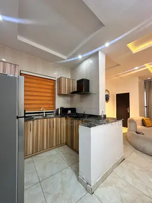 Furnished 2bdrm Apartment in Orchid Gated Estate, Chevron for rent
