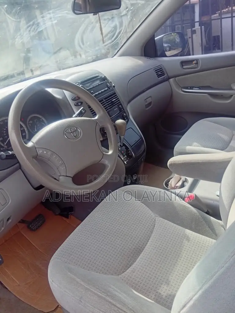 Toyota Sienna 2008 Blue