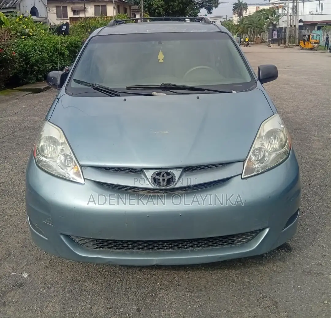 Toyota Sienna 2008 Blue