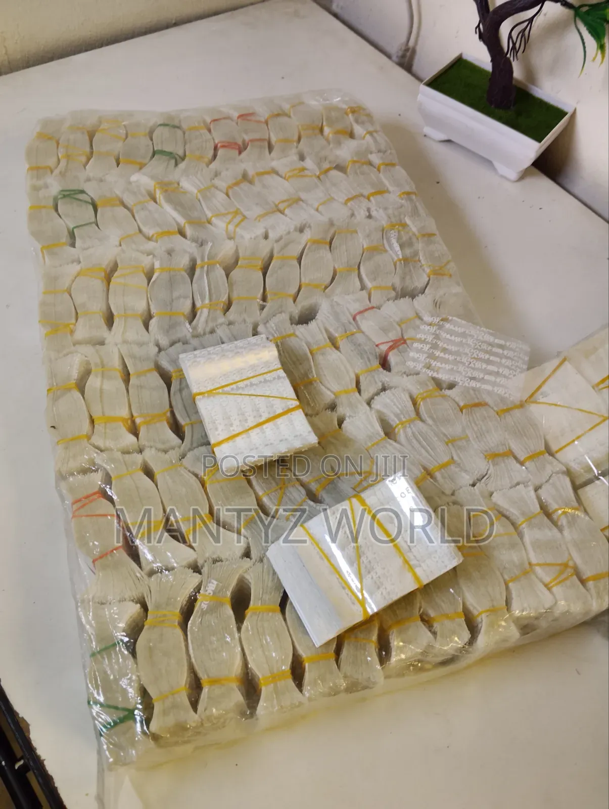 Tamperproof for Pet Bottles (100,000)pcs