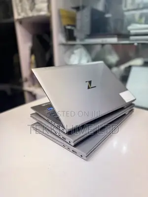Laptop HP ZBook Firefly G8 16GB Intel Core i5 SSD 256GB
