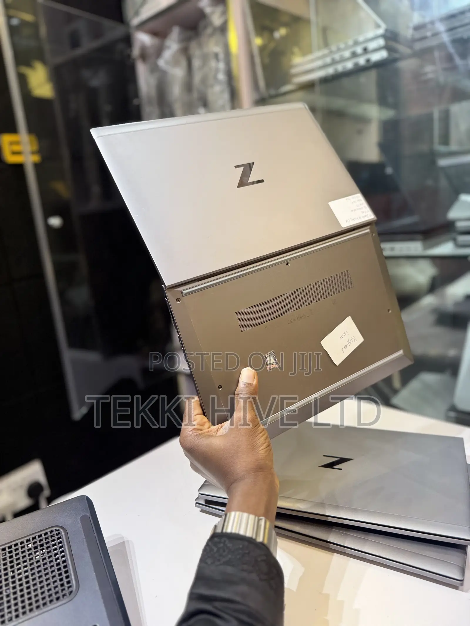 Laptop HP ZBook Firefly G8 16GB Intel Core i5 SSD 256GB