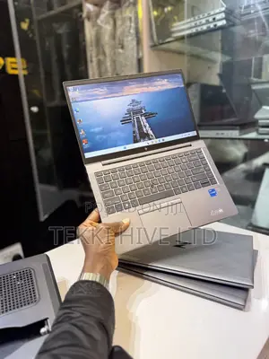 Laptop HP ZBook Firefly G8 16GB Intel Core i5 SSD 256GB