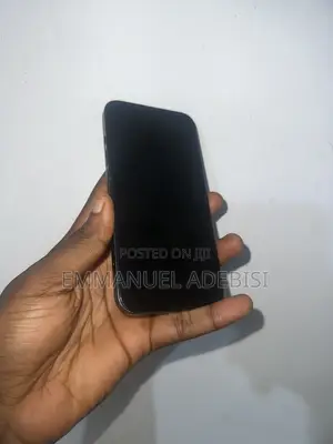 Apple iPhone 13 128 GB Black