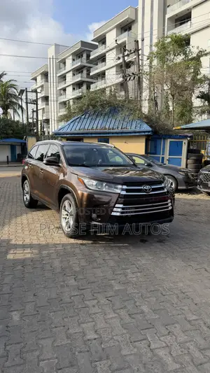 Toyota Highlander Limited V6 4x4 (3.5L 6cyl 6A) 2016 Brown