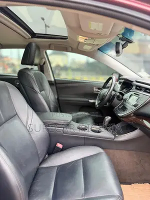 Toyota Avalon 2013 Red