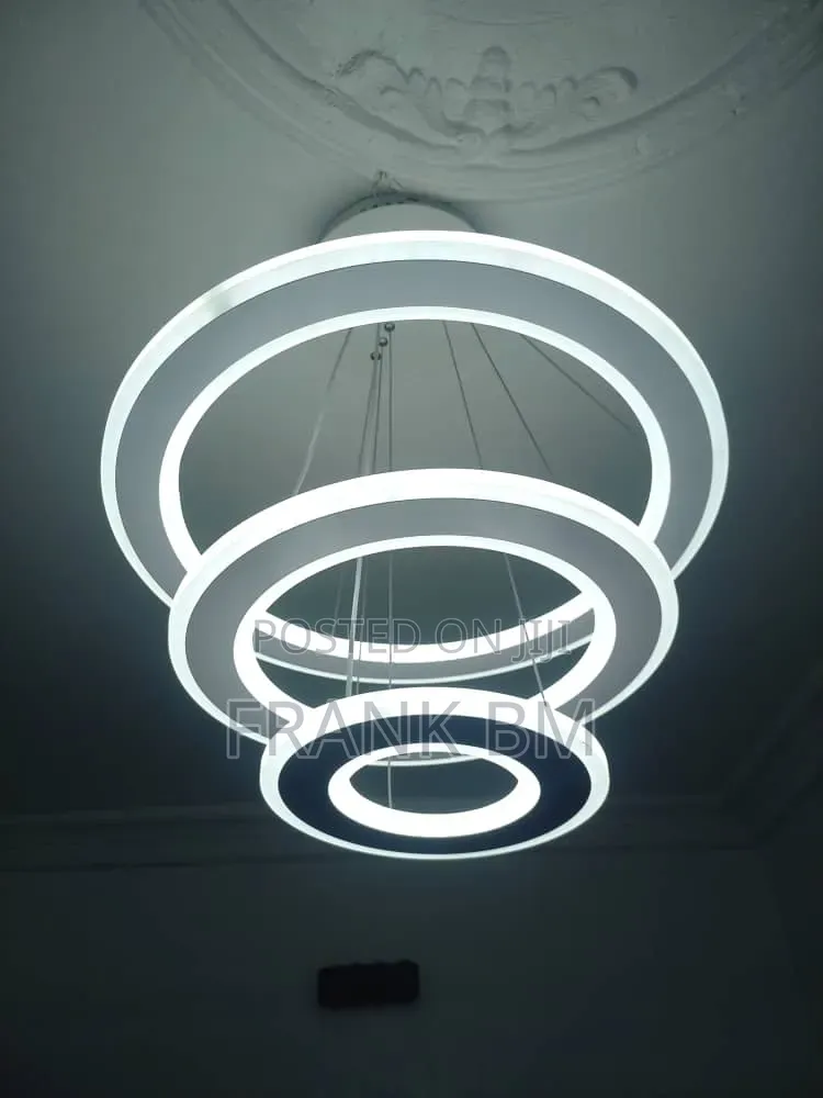 Three Rings Light Plastic and Cast Body