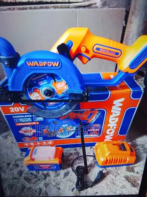Cordless Circular Saw Machine