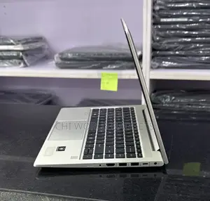 Laptop HP EliteBook 645 G9 16GB AMD Ryzen 5 SSD 256GB