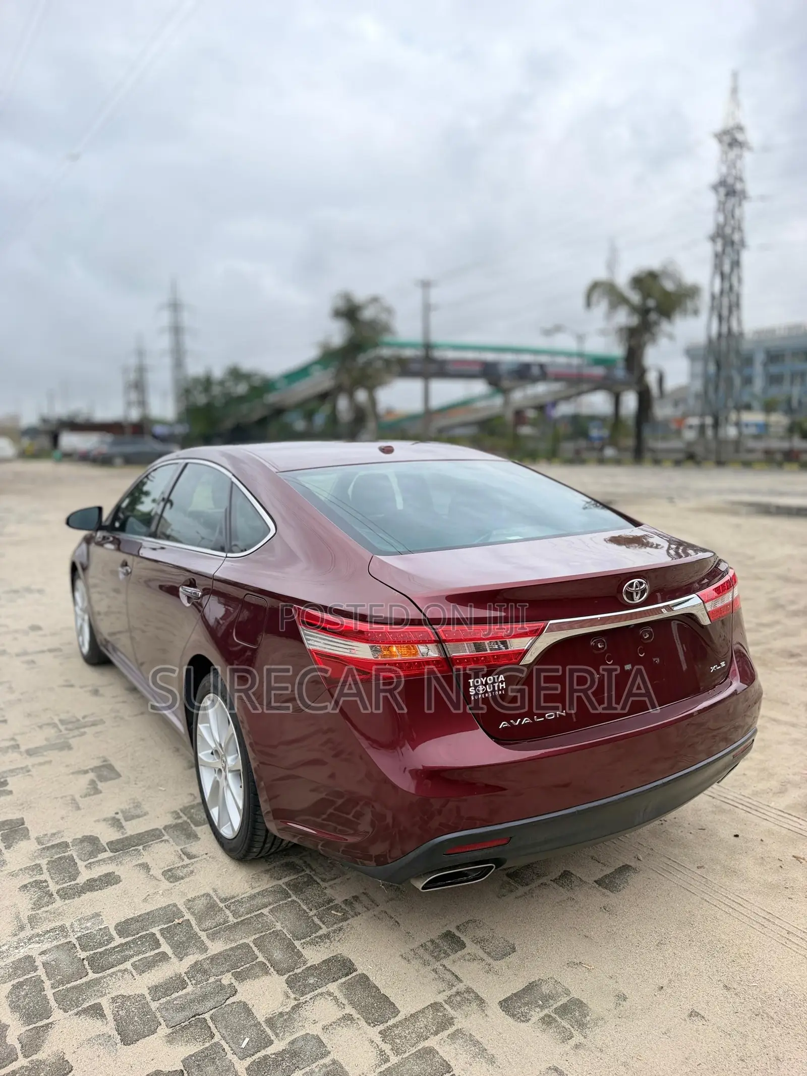 Toyota Avalon 2013 Red