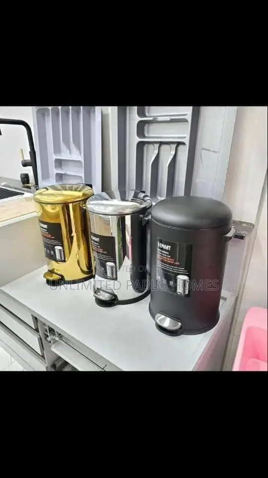 Stainless Steel Pedal Trash Bin