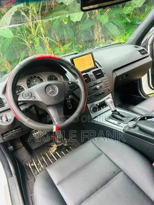 Mercedes-Benz C300 2009 White