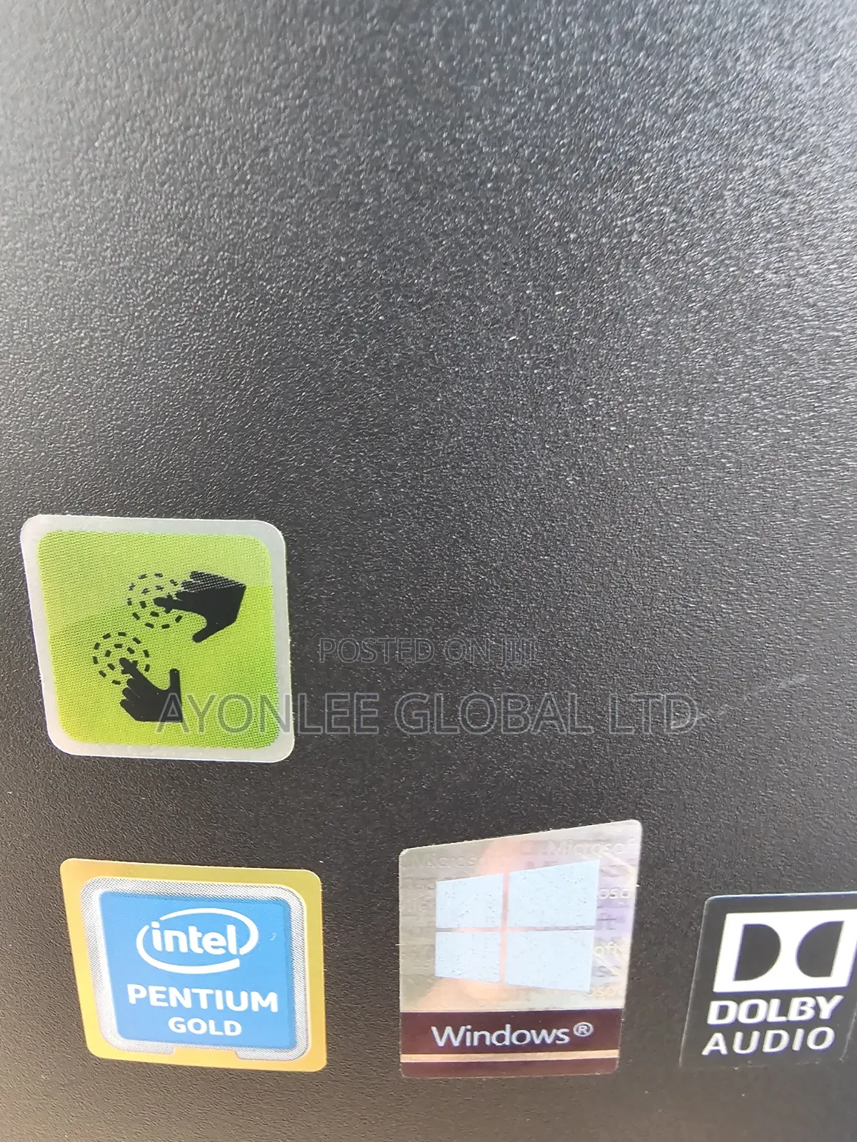 Desktop Computer Lenovo ideacentre AIO 520 8GB Intel SSD 256GB