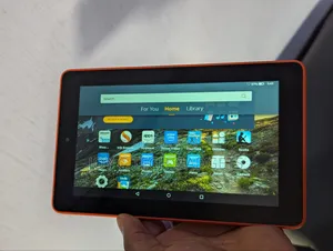 Amazon Kindle 5 16 GB Red