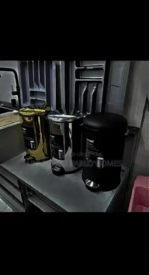 Stainless Steel Pedal Trash Bin