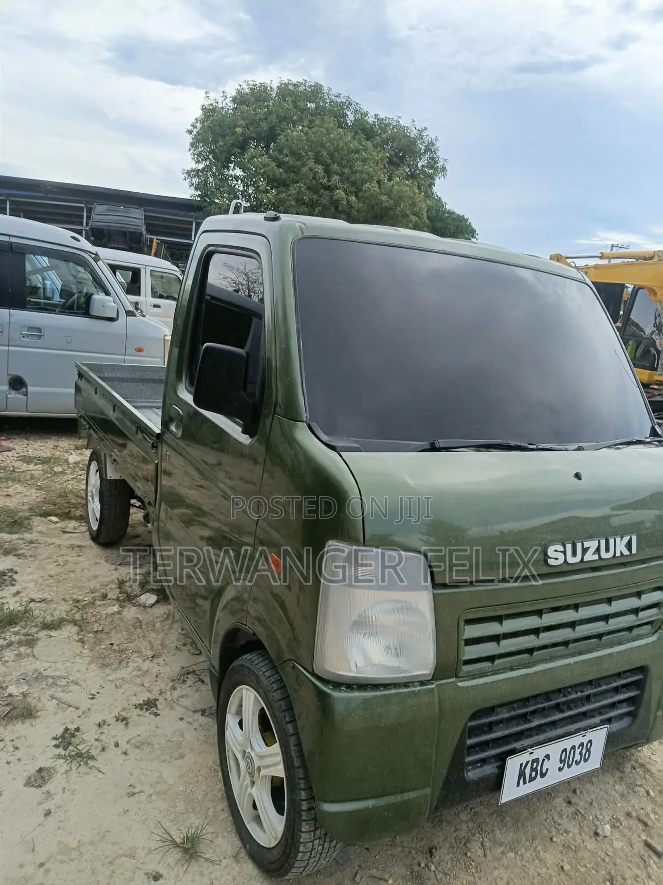 Suzuki Every 2012 Grey