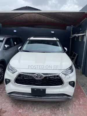 Toyota Highlander Platinum 2021 White