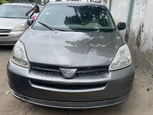Toyota Sienna 2006 Gray