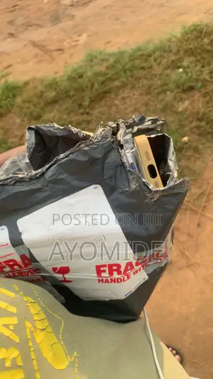 Phone Pouch